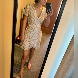 Abercrombie & Fitch mini wrap dress